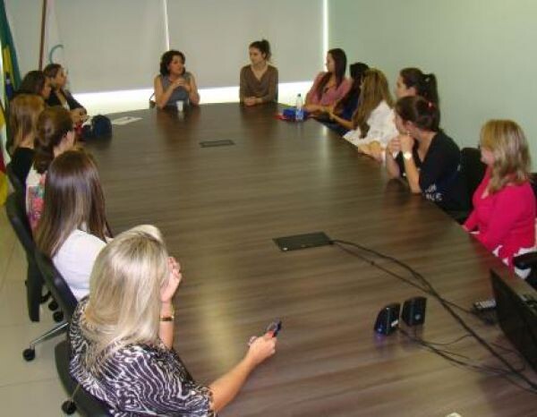 61-e-62-sessao-solene-de-entrega-de-carteiras-de-identidade-profissional-a-nutricionistas