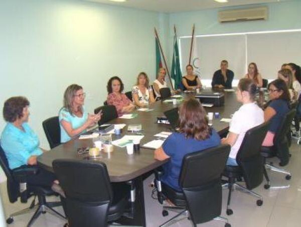 crn-2-promove-encontro-tematico