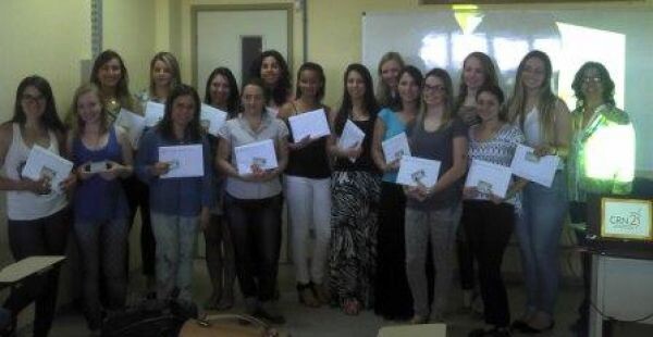 48-sessao-solene-de-entrega-de-carteiras-de-identidade-profissional-a-nutricionistas-em-pelotas